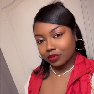 Meet your Posher, S
